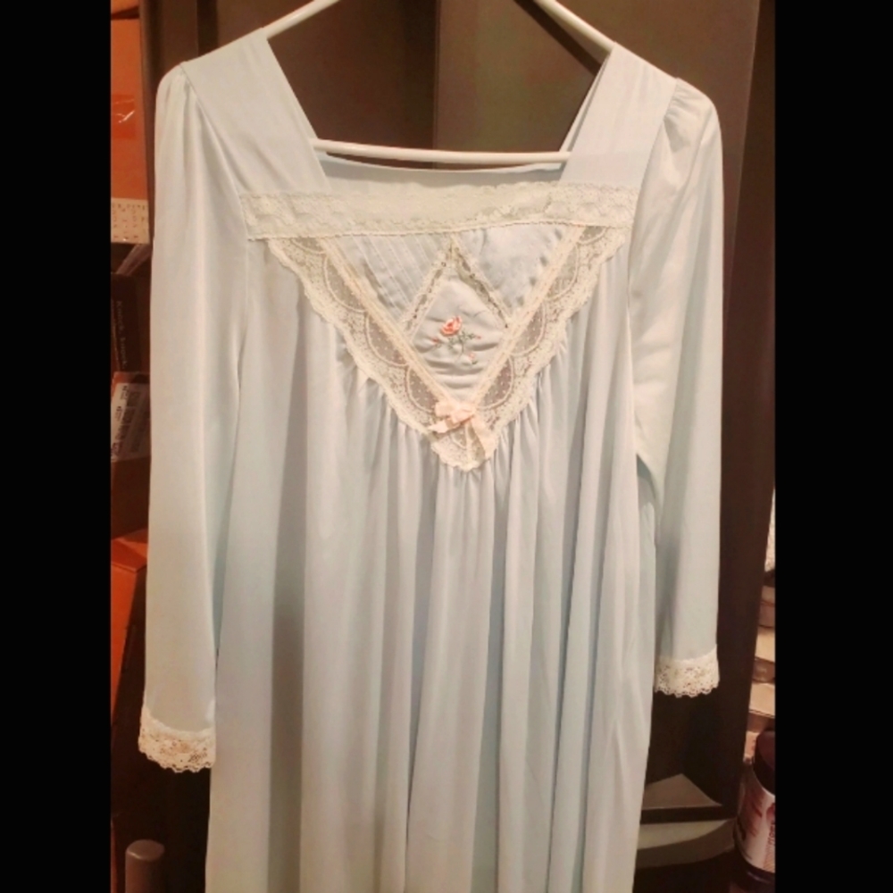 Vintage light blue nightgown by Nicole